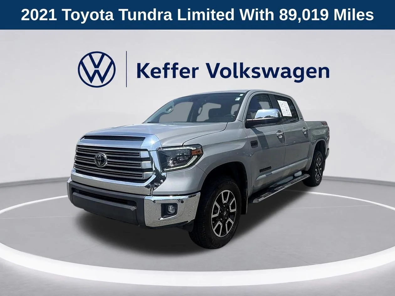 Used 2021  Toyota Limited image 1
