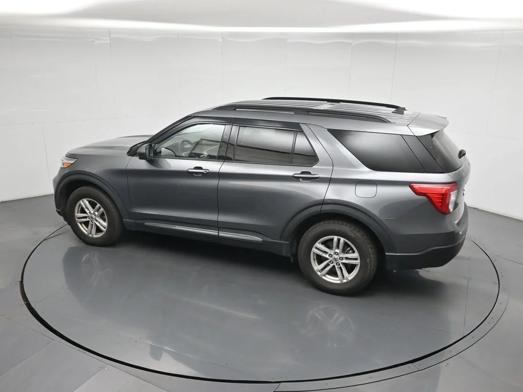 Certified Used 2021 Gray Ford XLT image 21