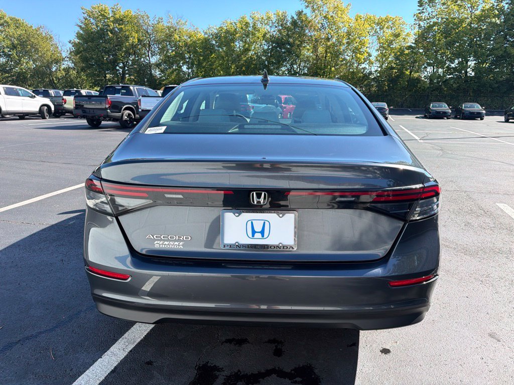 Used 2024 Meteorite Gray Metallic Honda LX image 4