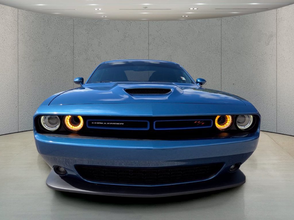 Certified Used 2023 Frostbite Dodge R/T image 13