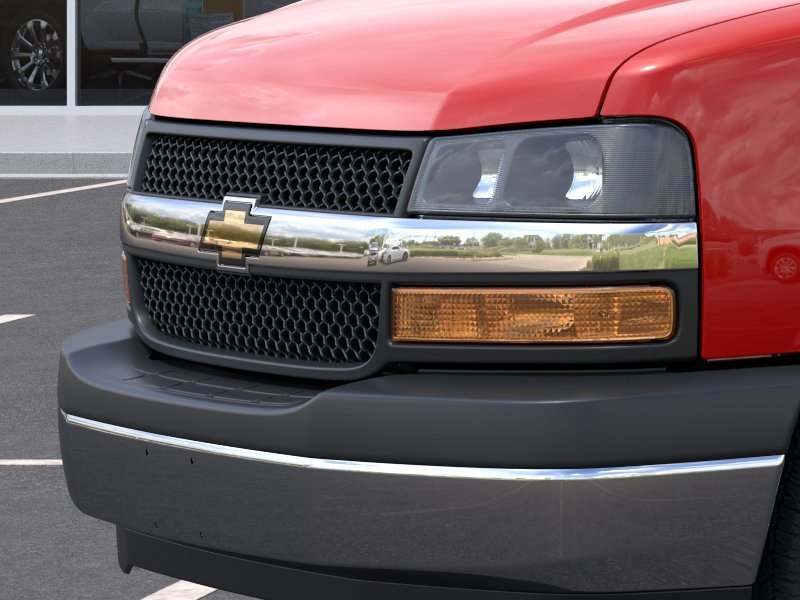 2025 Chevrolet Express Cargo Work Van - Photo 13