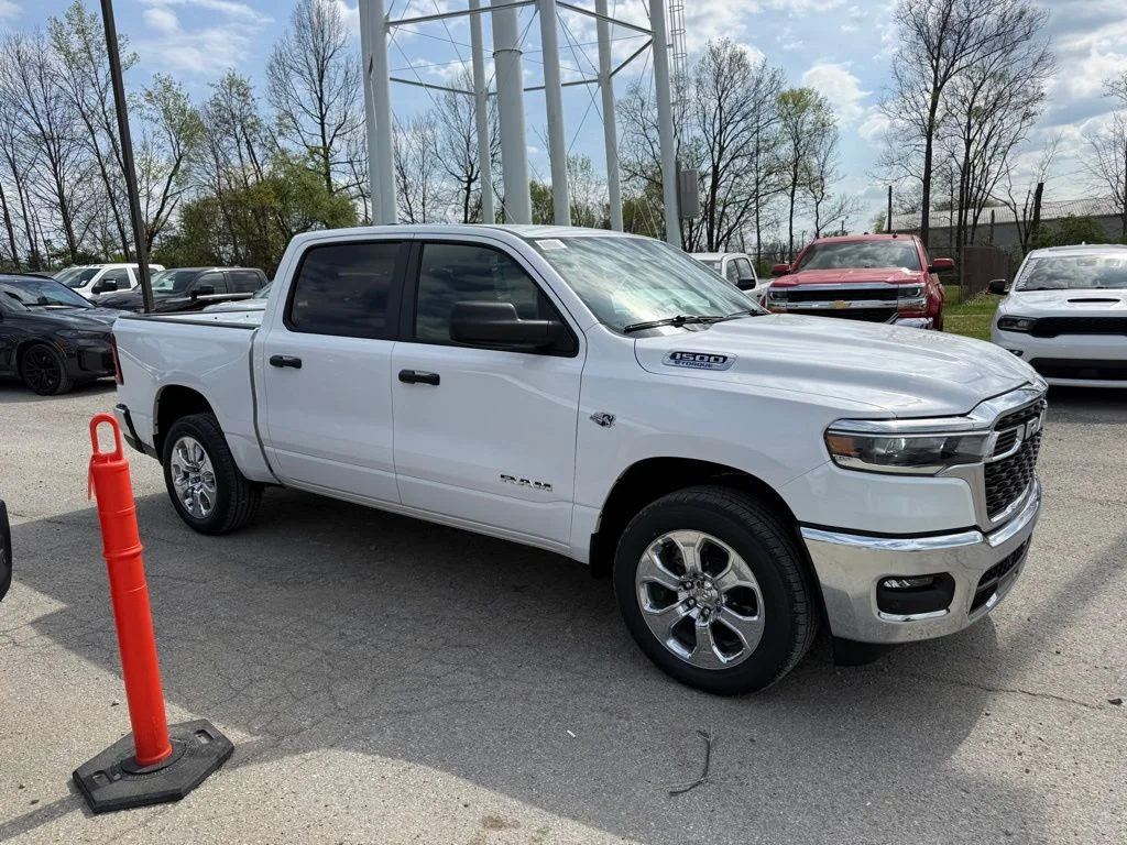 New 2026 Bright White Clear-Coat Exterior Paint RAM Big Horn/Lone Star image 5