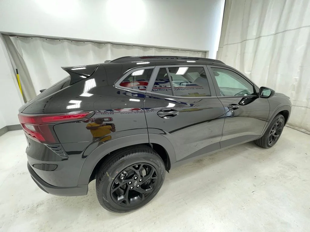 New 2026 Black Chevrolet LT image 5
