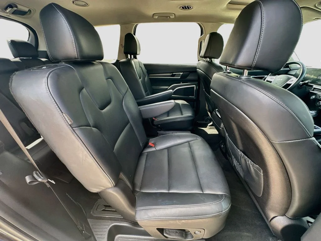 Used 2025 Gray Kia S image 30