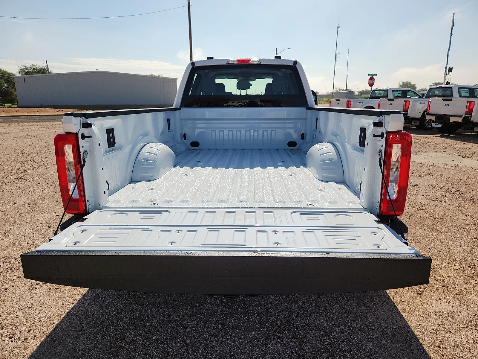 New 2026 Oxford White Ford XL image 12