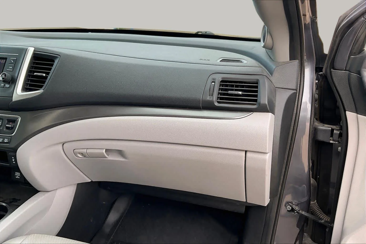 Certified Used 2018 Modern Steel Metallic Honda RTL image 19