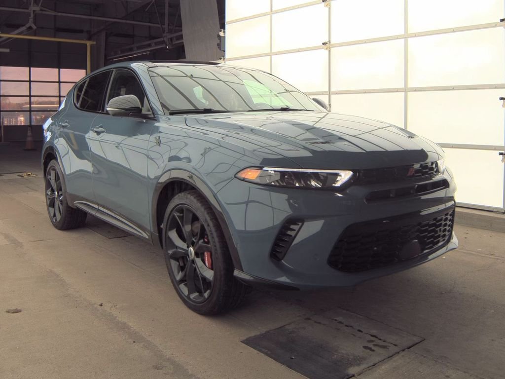 Pre-Owned 2024 Dodge Hornet R/T With Navigation & AWD