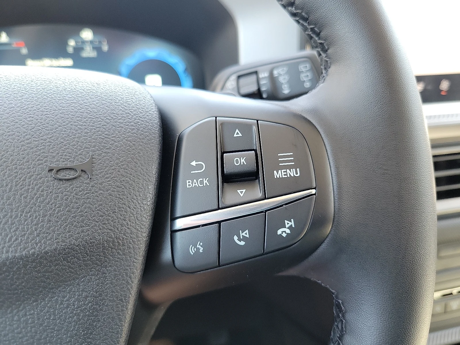 New 2025 Azure Gray Metallic Tri-Coat Ford Badlands&reg; image 19