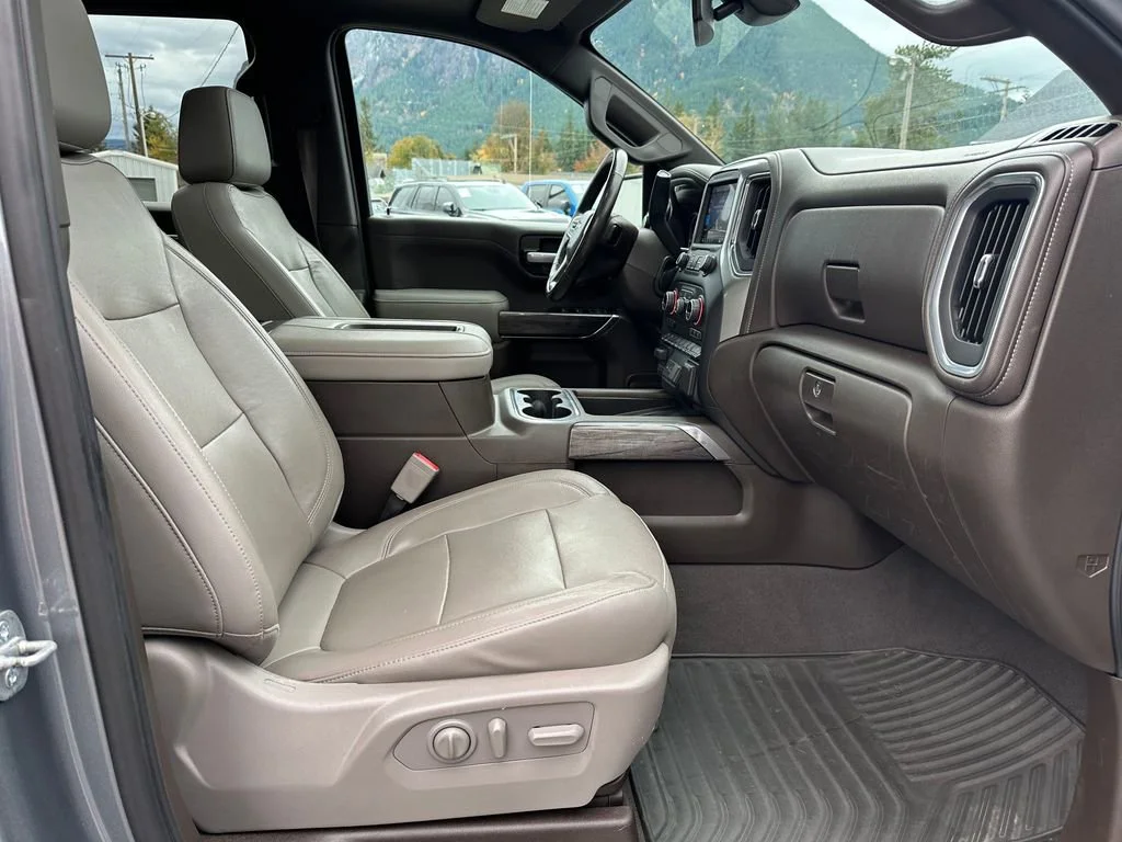 2019 Chevrolet Silverado 1500 LTZ - Photo 11