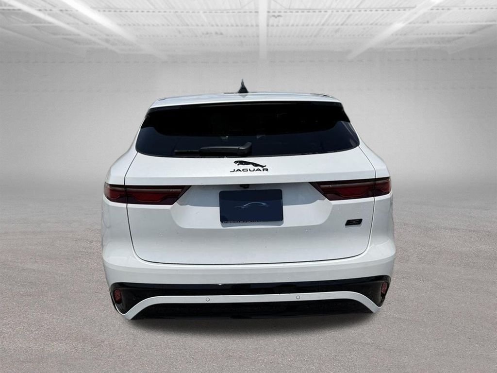 2026 Jaguar F-Pace R-Dynamic S - Photo 8