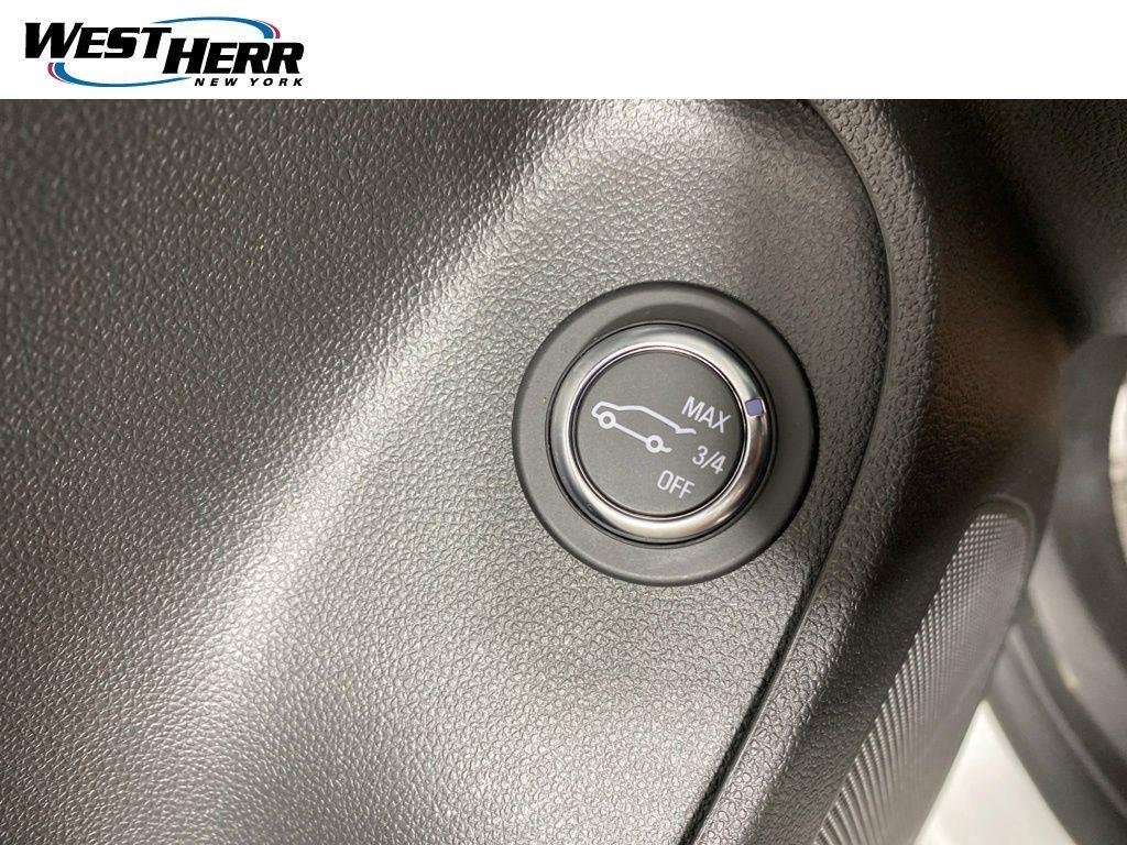 Used 2025 Summit White Buick Sport Touring FWD image 15