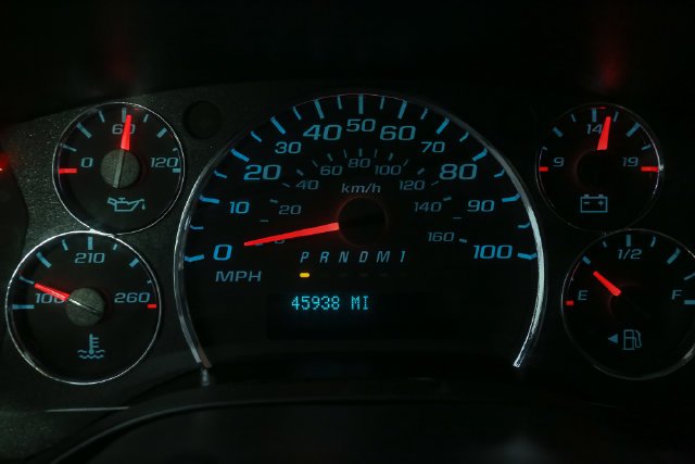 Used 2023 White GMC Work Van image 26