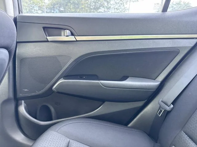Used 2017 Black Hyundai Value Edition image 18