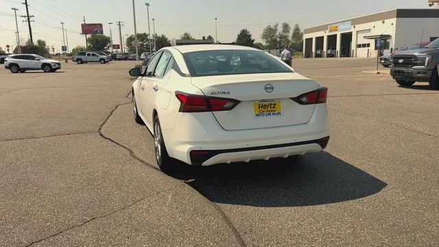 Used 2024 White Nissan 2.5 S image 7