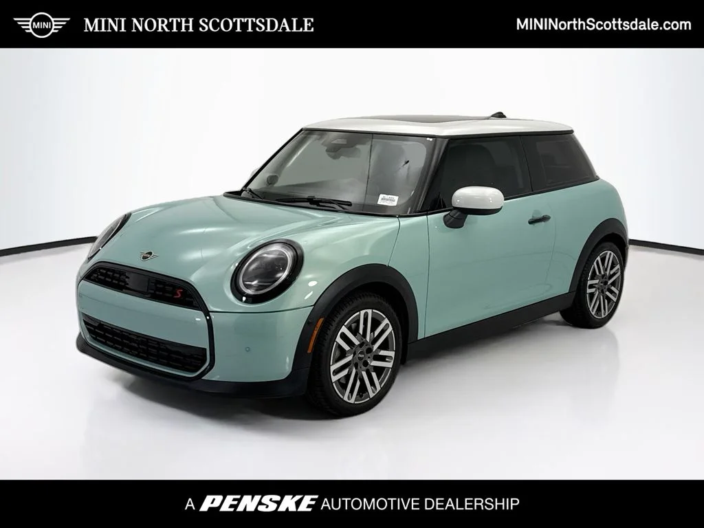 2026 MINI Hardtop Cooper S Signature's photo