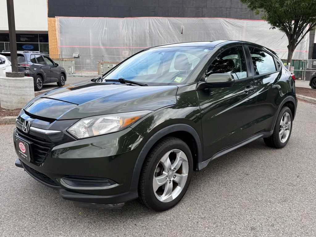 Used 2016 Misty Green Honda LX image 4