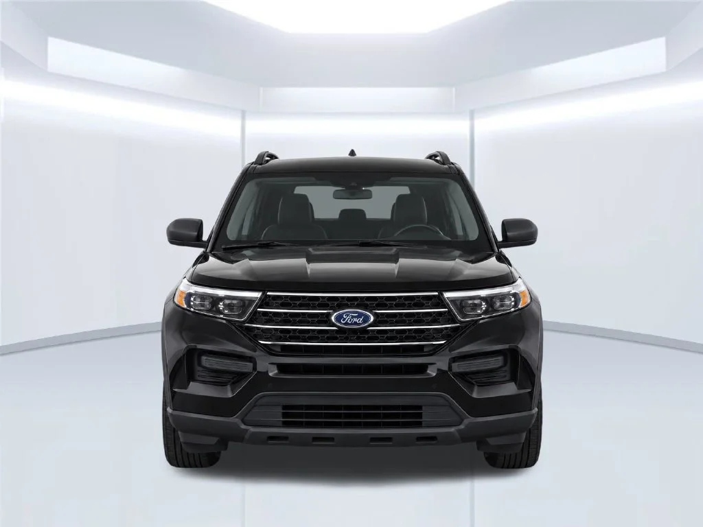 Used 2020 Black Ford XLT image 7