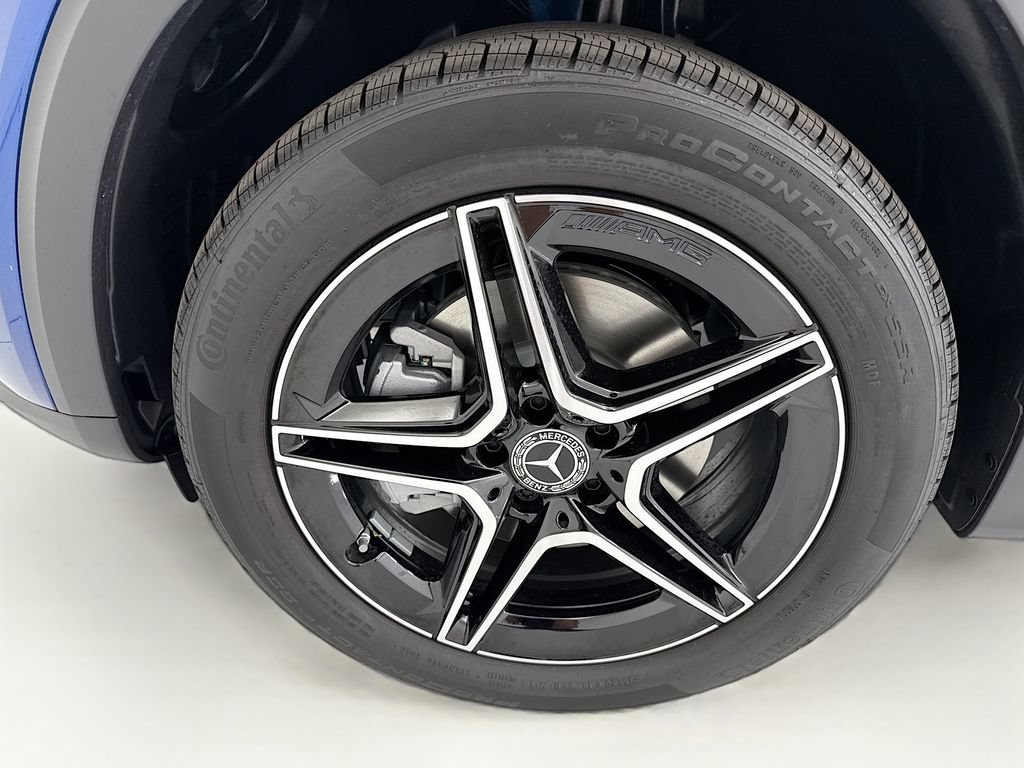 New 2026 Starling Blue Metallic Mercedes-Benz GLB 250 image 29