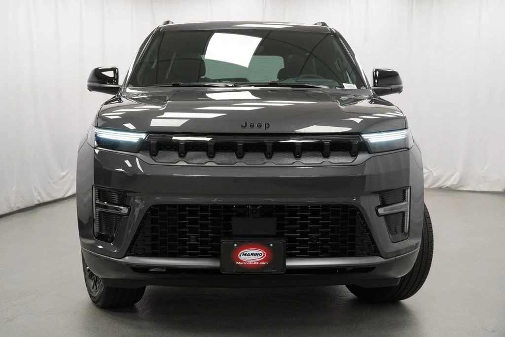 New 2026 Baltic Gray Metallic Clearcoat Jeep Limited Reserve image 7
