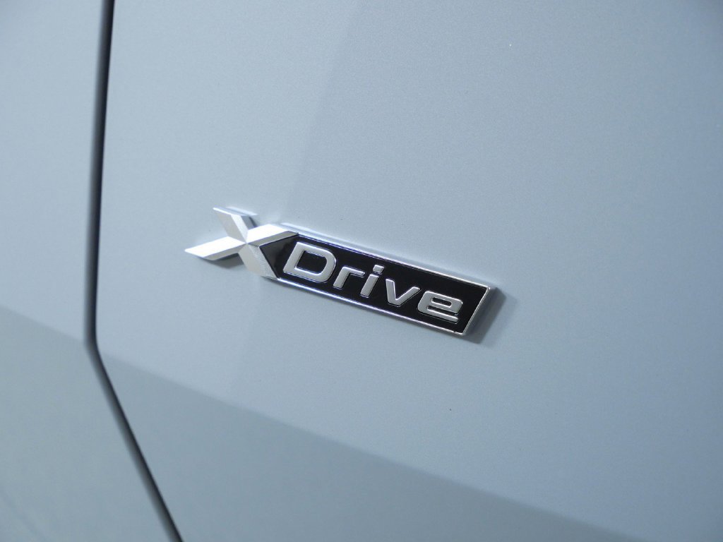 New 2026 Brooklyn Grey Metallic BMW 30 xDrive image 13
