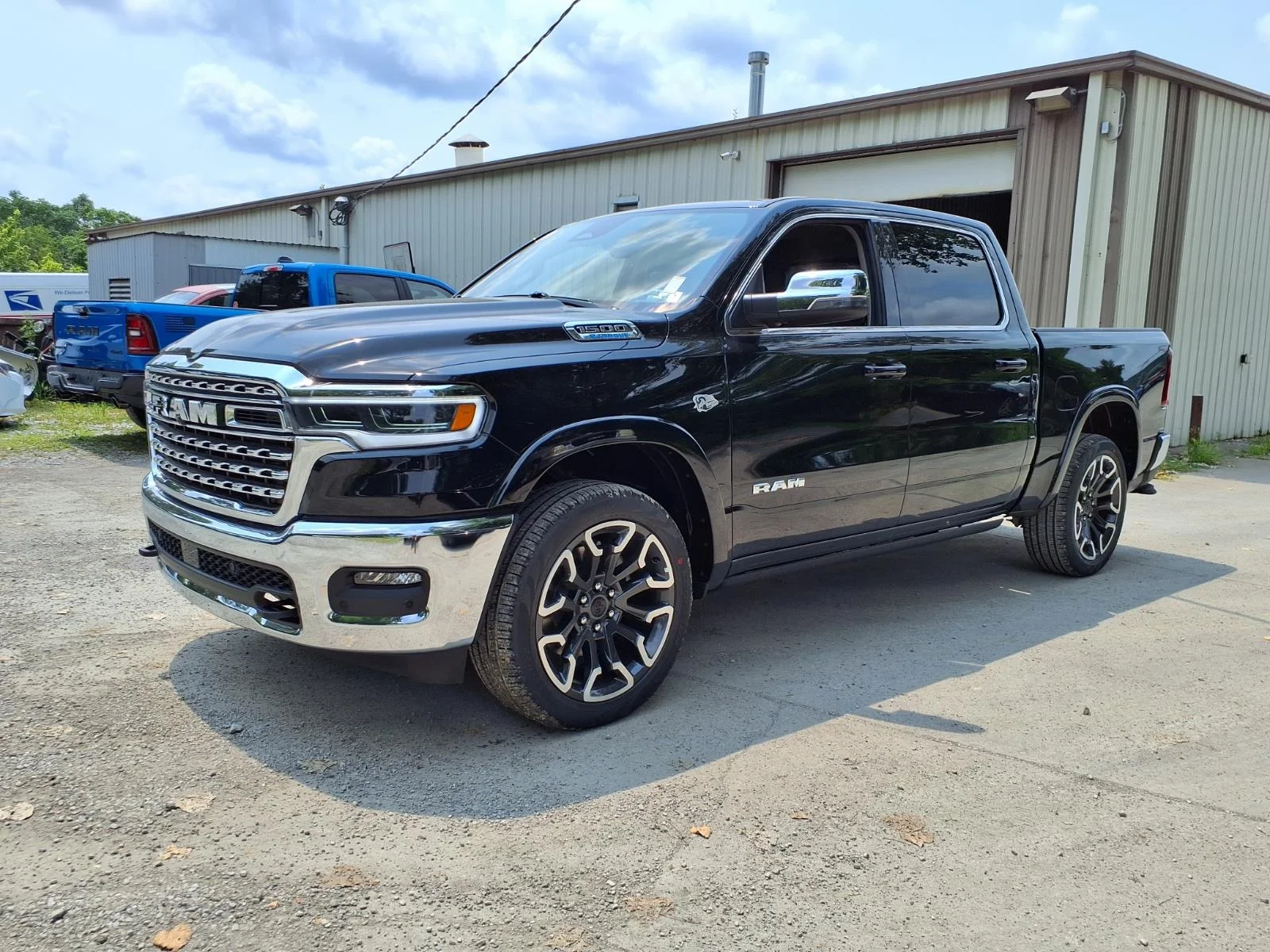 New 2026 Diamond Black Crystal Pearlcoat RAM Limited image 2