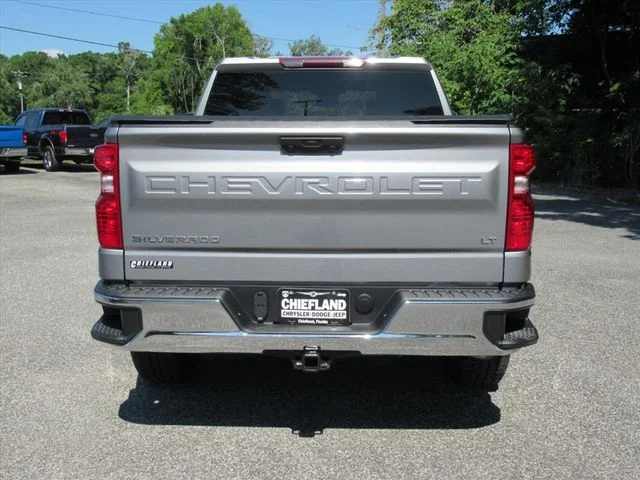 Used 2024 Gray Chevrolet LT image 6