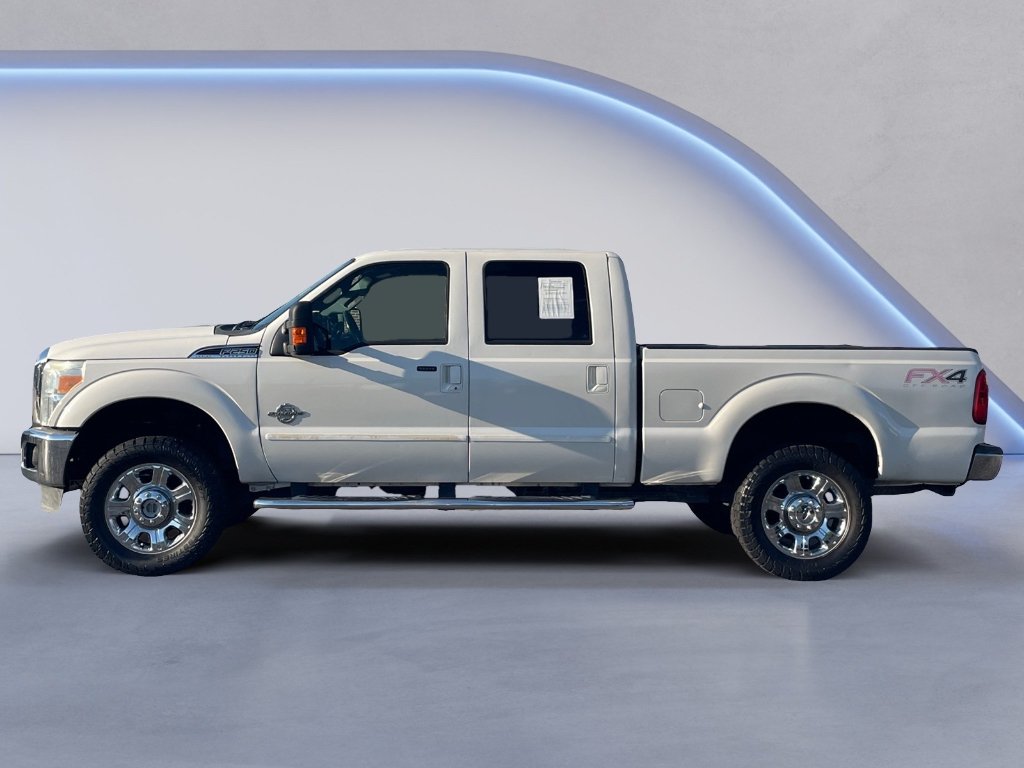 Used 2014 White Platinum Metallic Tri-Coat Ford Lariat image 21