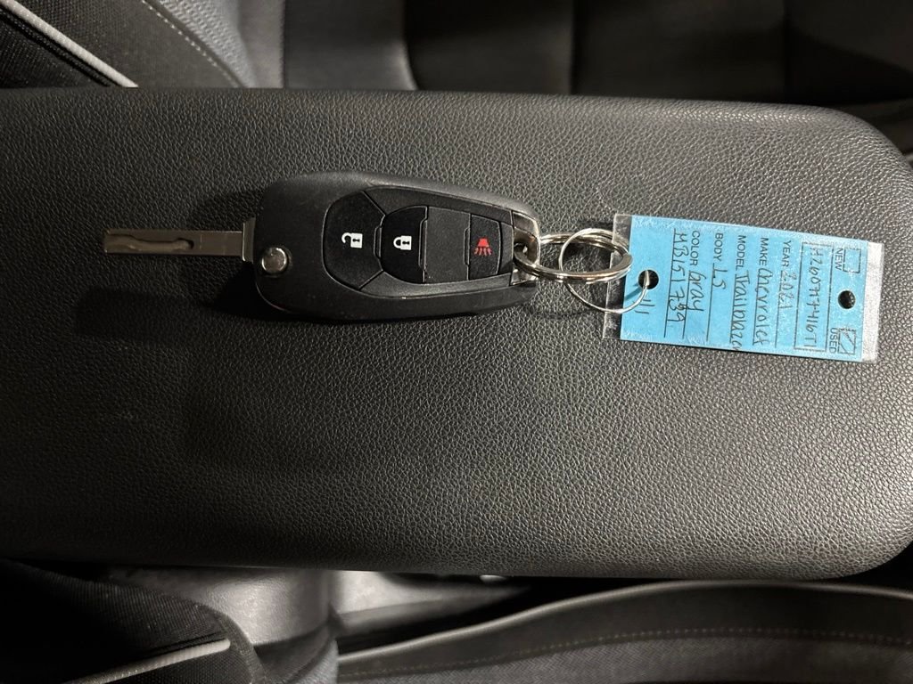 Used 2021 Gray Chevrolet LS image 31