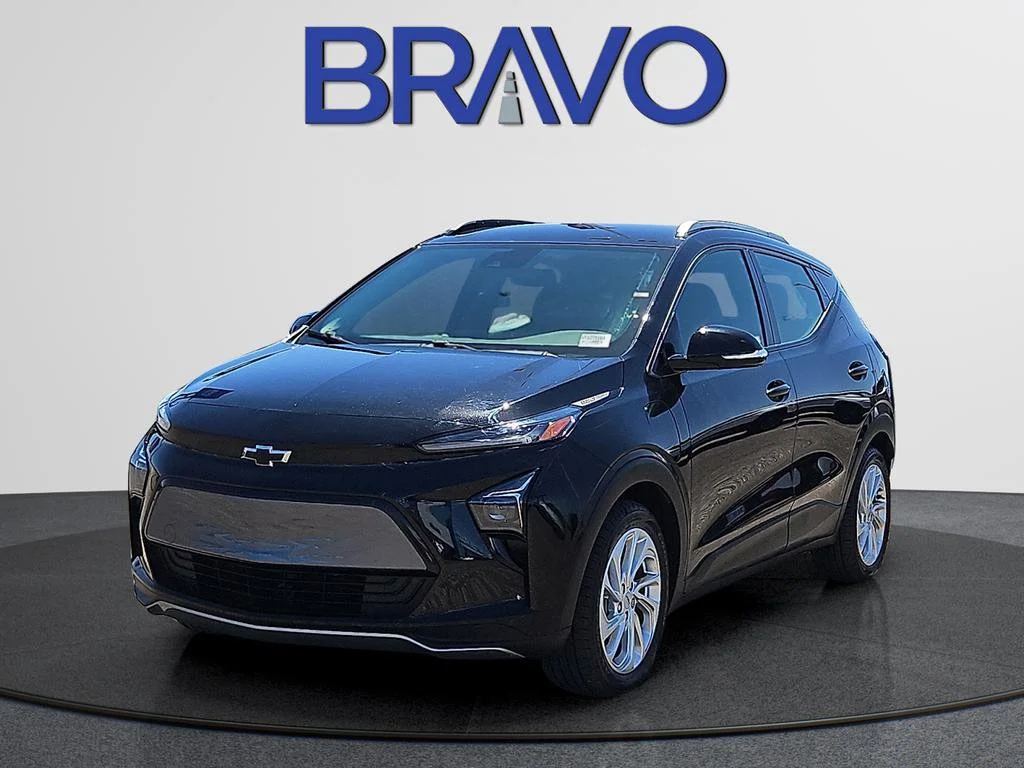2023 Chevrolet Bolt EUV LT's photo