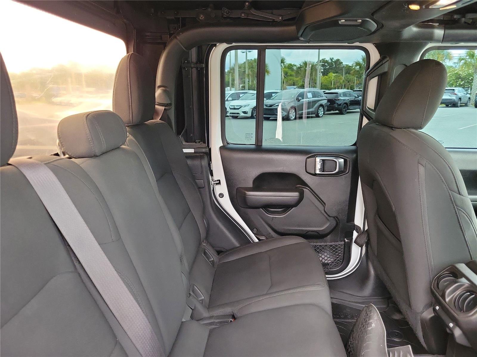 Used 2020 Bright White Clearcoat Jeep Sport S image 30
