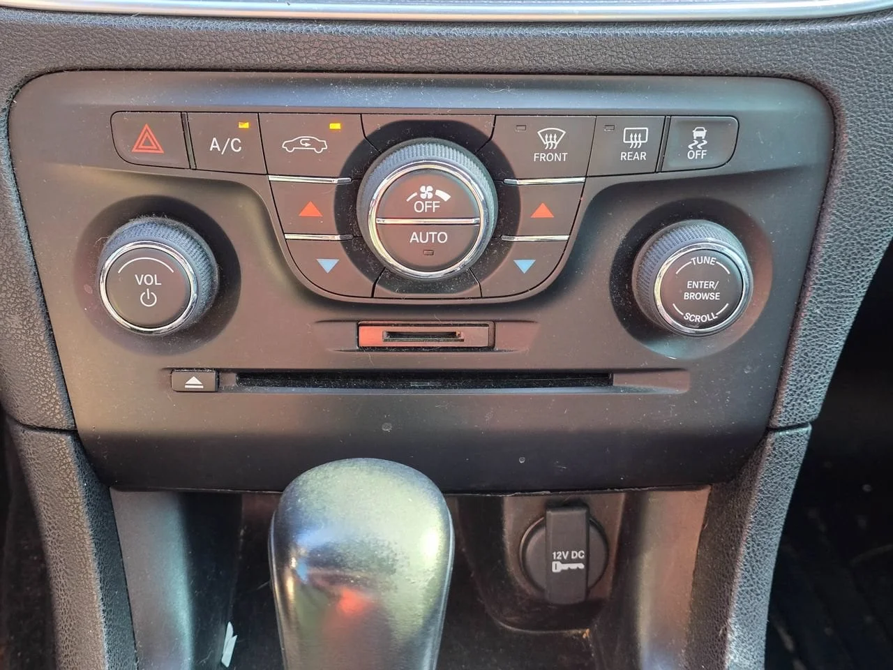 Used 2013 Black Dodge R/T Plus image 18