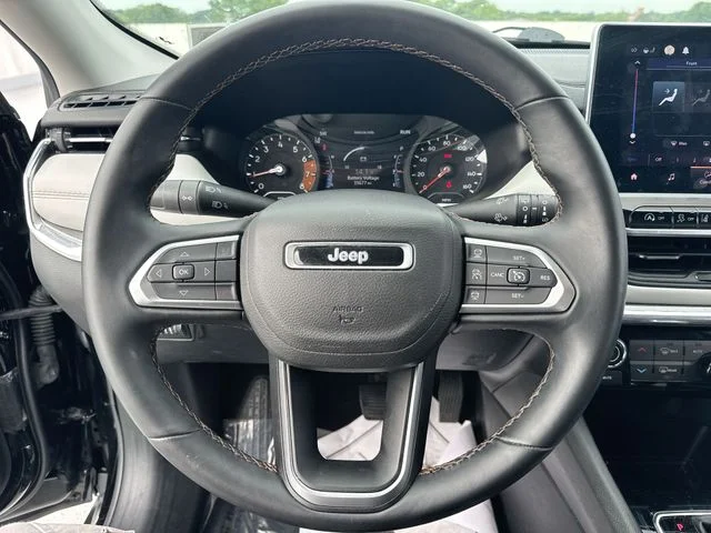 Certified Used 2022 Black Jeep Limited image 14