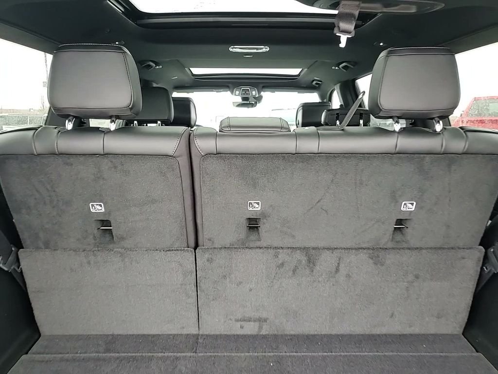 New 2026 Baltic Gray Metallic Clearcoat Jeep Grand Wagoneer image 10