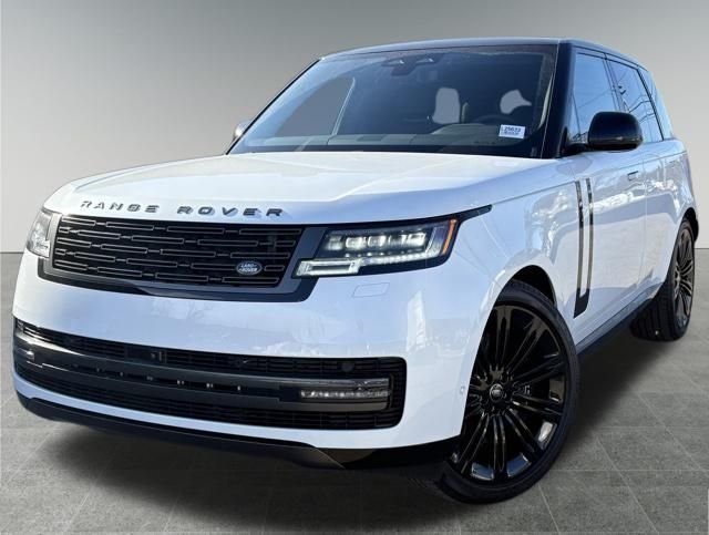 2025 Land Rover Range Rover SE