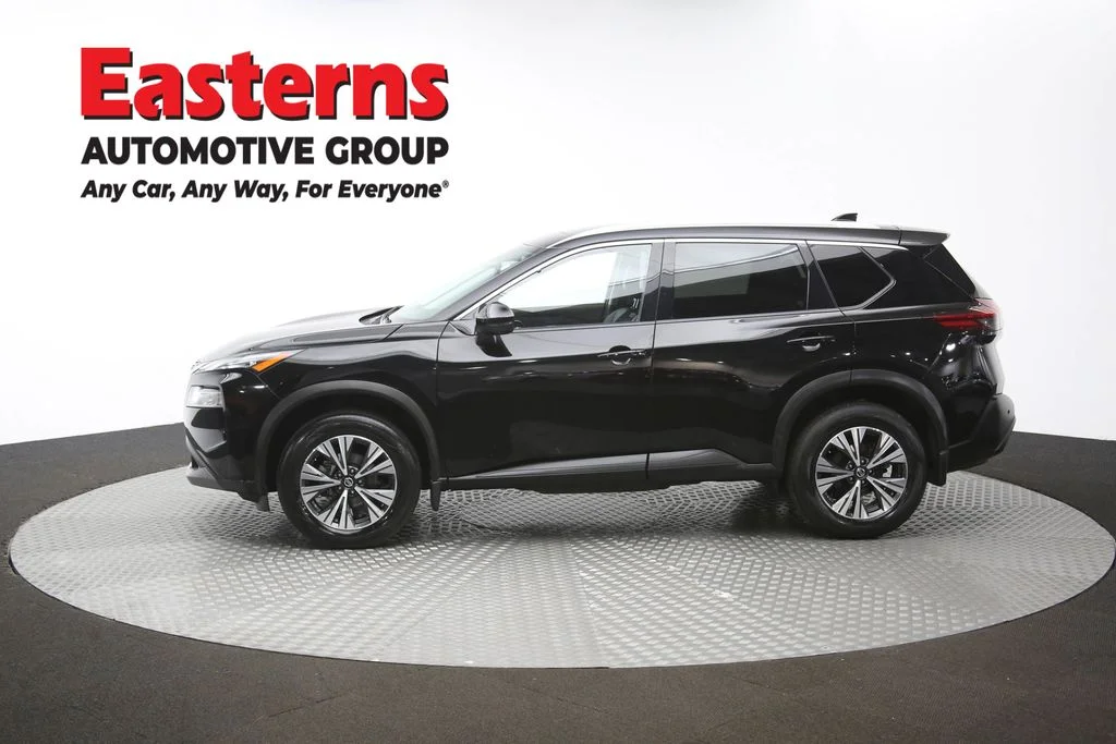 Used 2021 Black Nissan SV image 62
