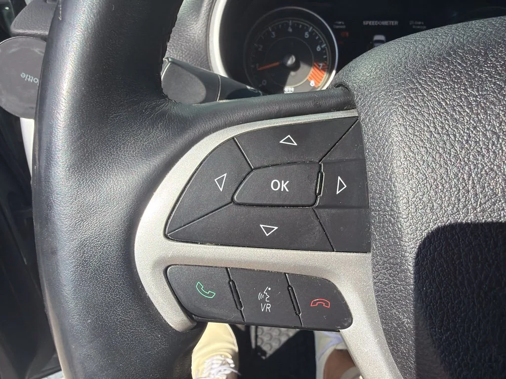 Used 2015 Gray Jeep Trailhawk image 12