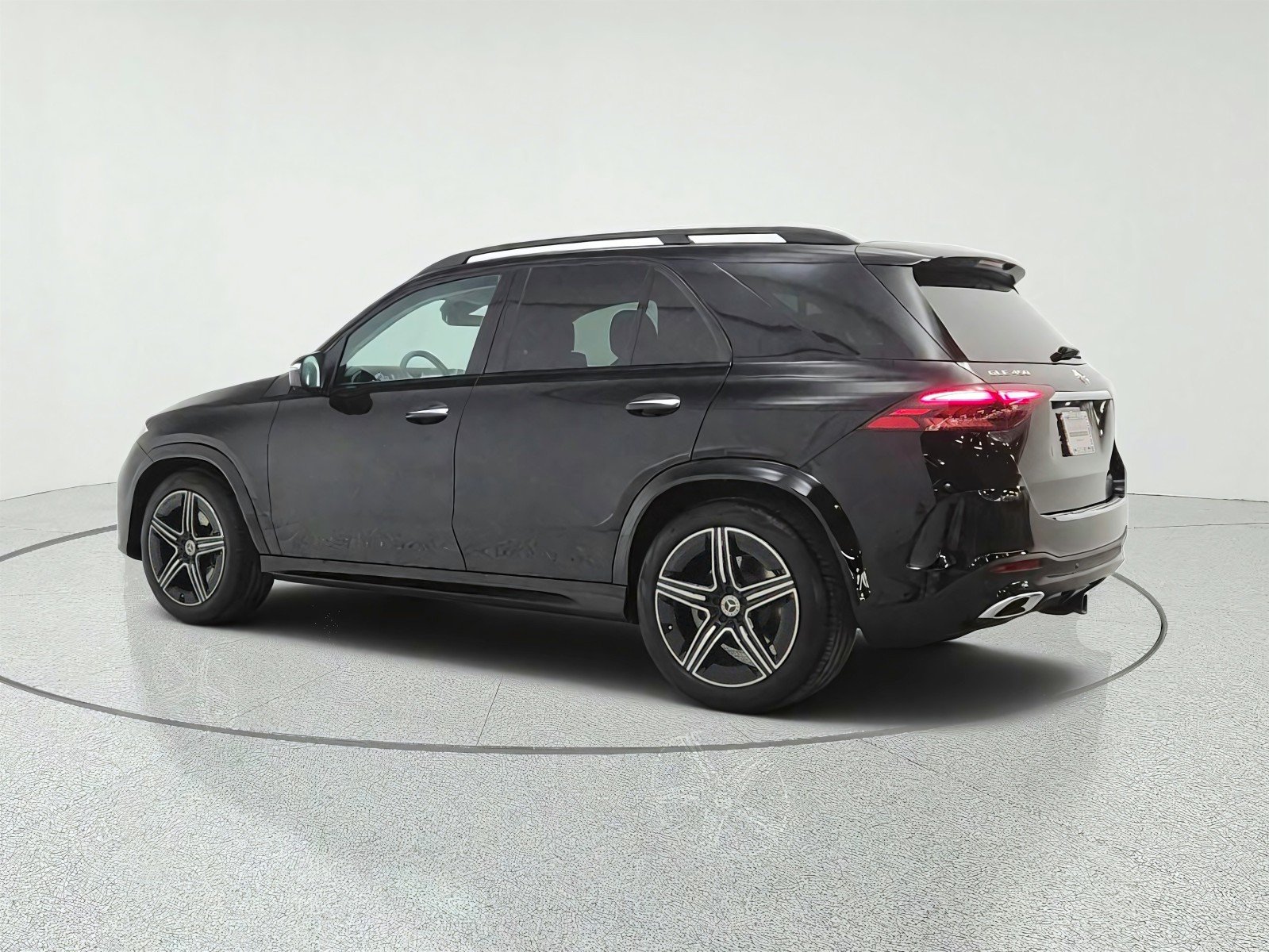 Certified Used 2024 Black Mercedes-Benz GLE 450 4MATIC® SUV image 7