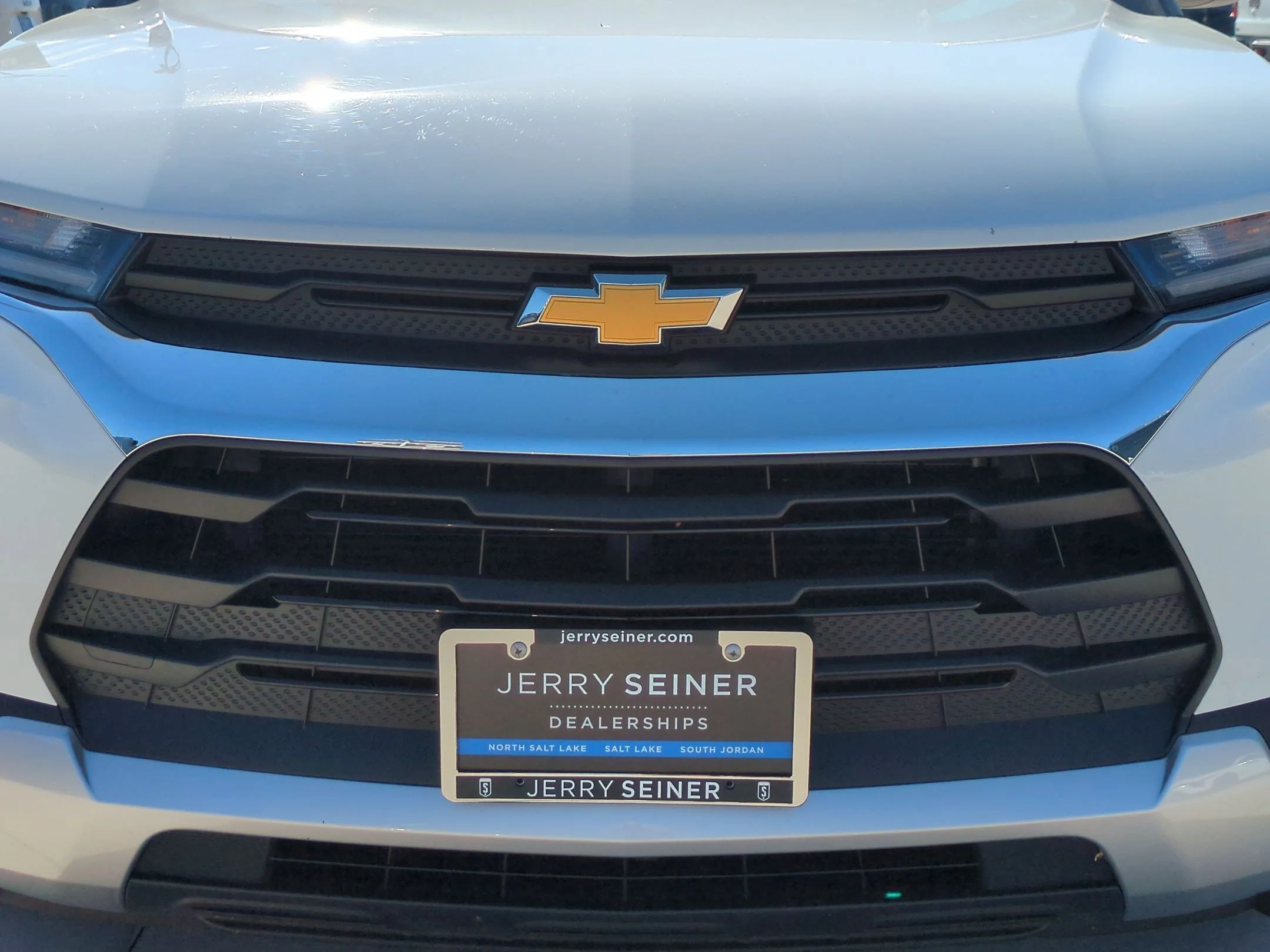 Used 2022 Summit White Chevrolet LT image 10