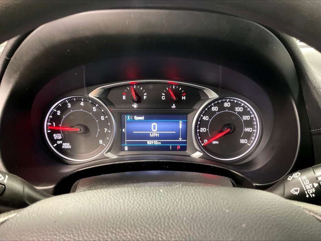 Used 2024 White GMC SLE image 24