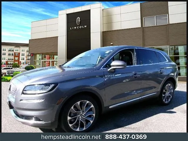 2022 Lincoln Nautilus Reserve AWD's photo