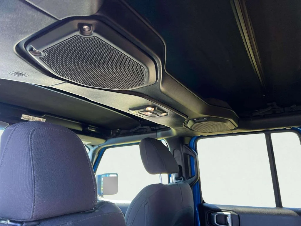 Used 2021 Hydro Blue Pearl Coat Jeep Unlimited Willys image 22