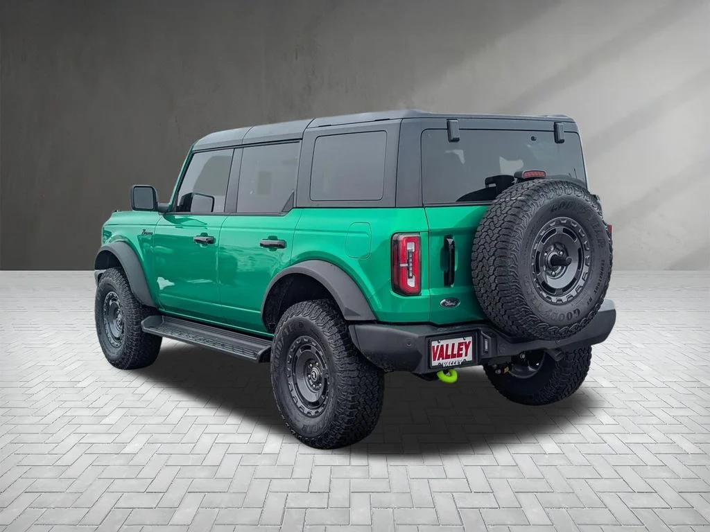 New 2025 Black Ford Outer Banks image 7