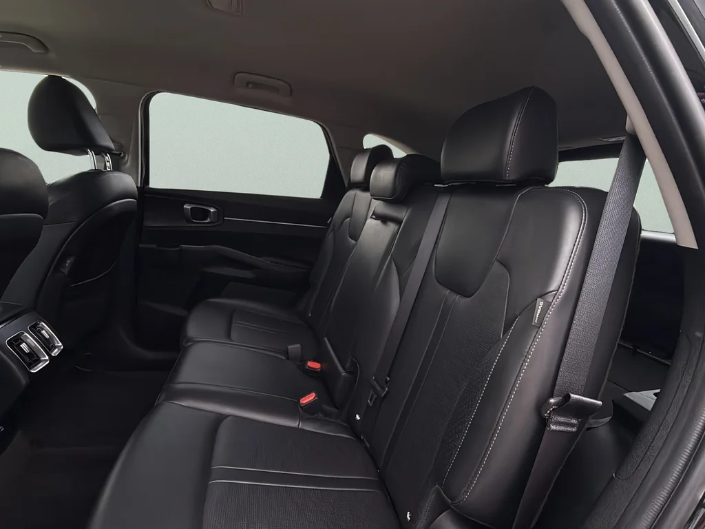 Certified Used 2024 Ebony Black Kia S image 20
