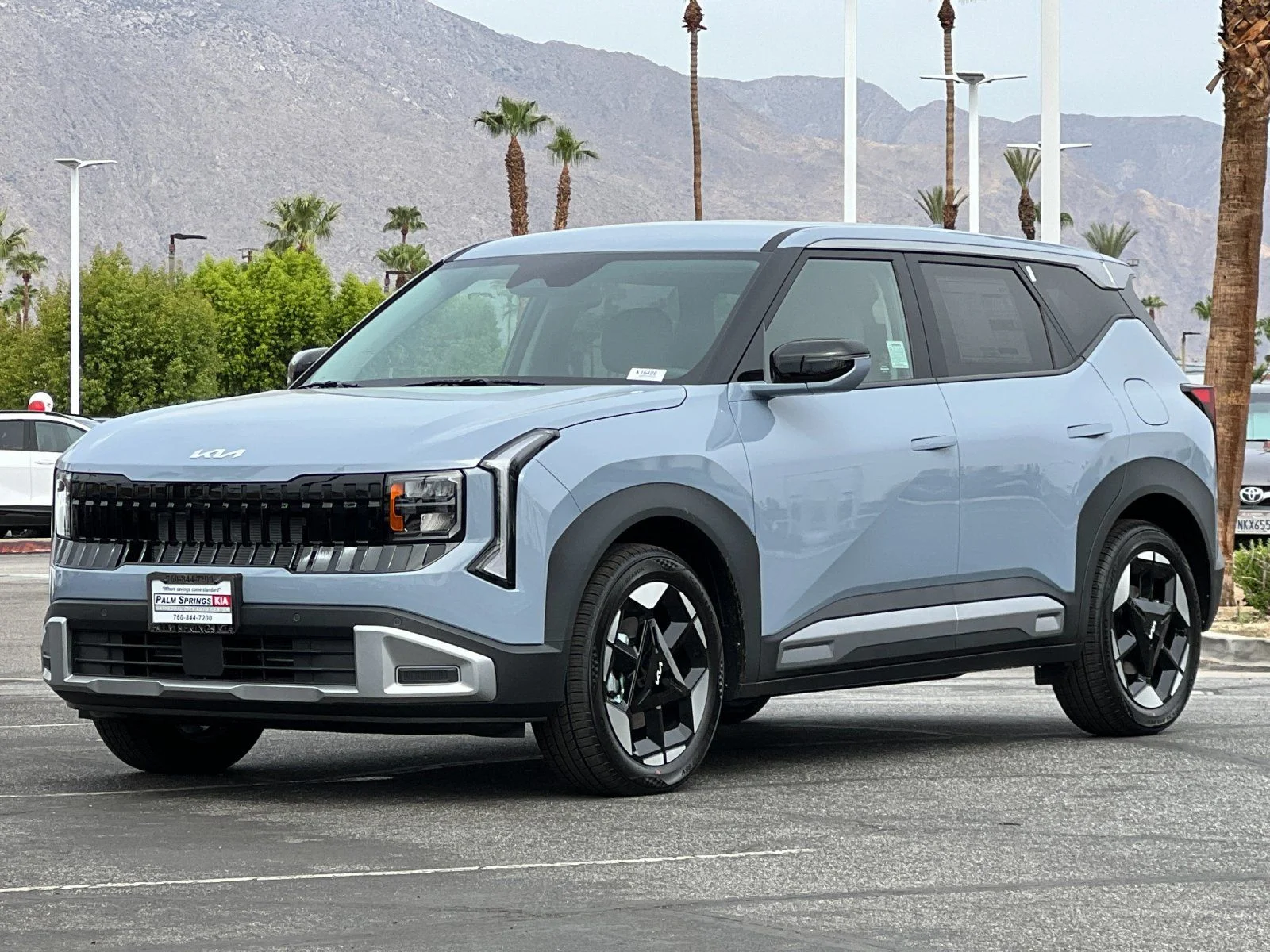 New 2027 Gray Kia EX image 7