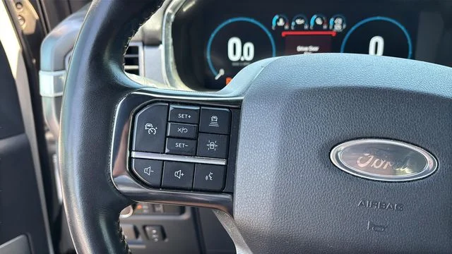 Used 2021 White Ford Platinum image 20