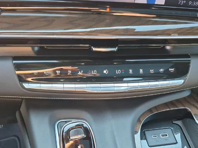 Used 2024 Black Cadillac Sport Platinum image 27