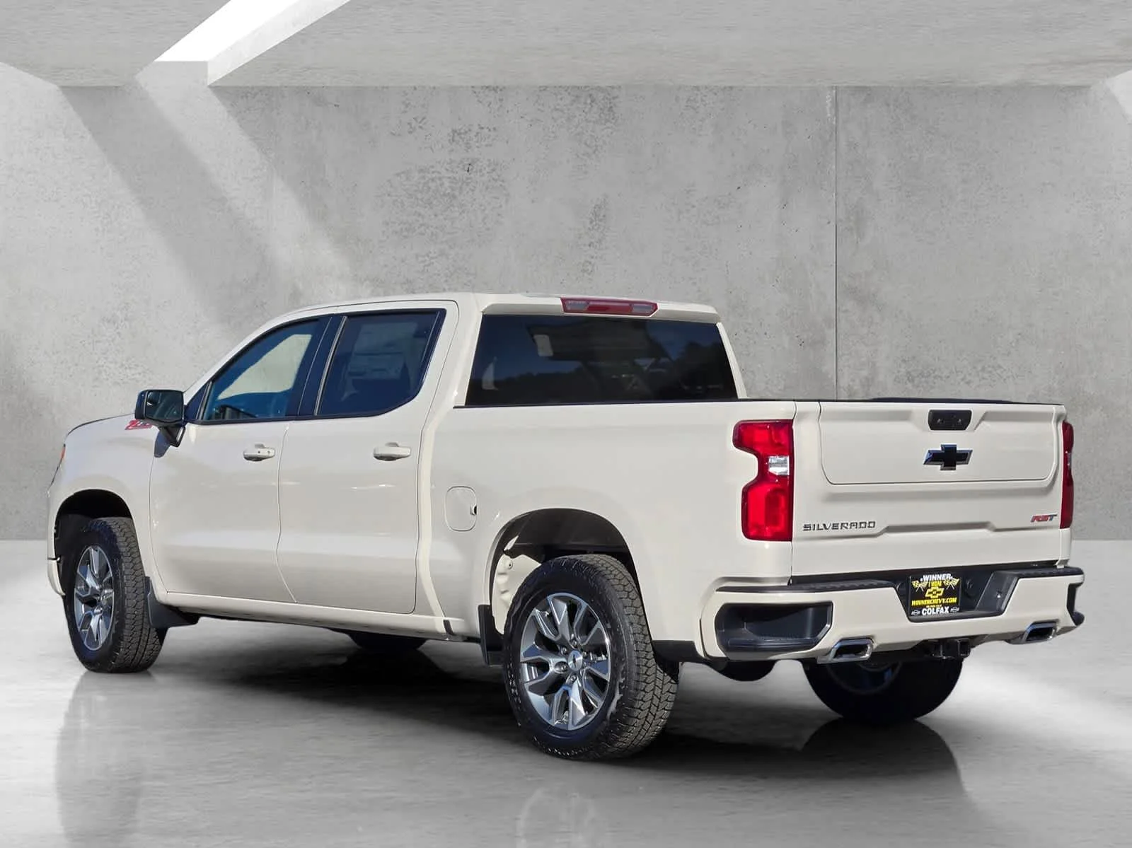 New 2026 White Sands Chevrolet RST image 6
