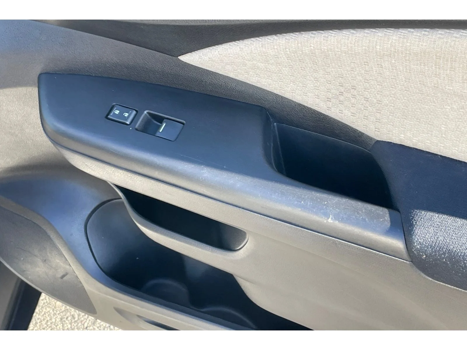 Used 2015 White Diamond Pearl Honda EX image 21