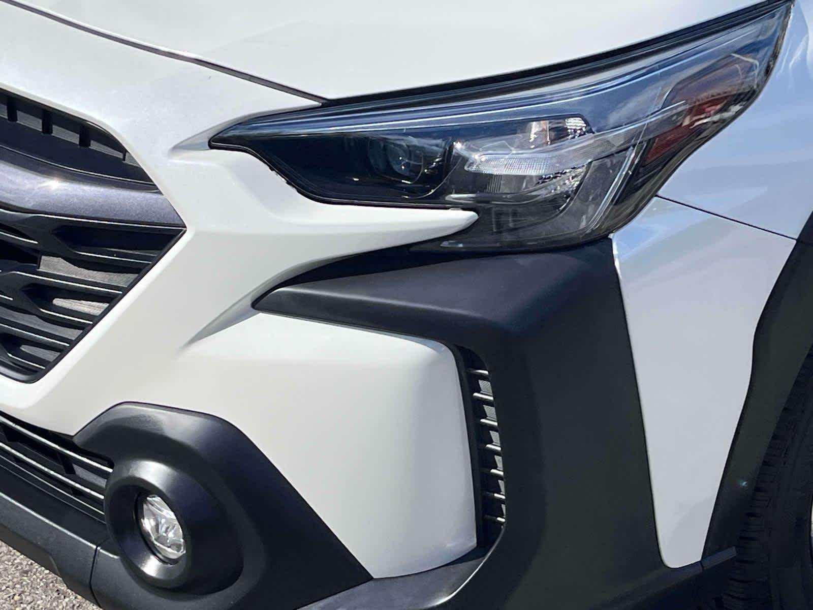 Used 2024 Crystal White Pearl Subaru  image 13