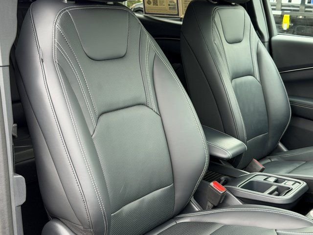 Used 2025 Beige Ford Premium image 28